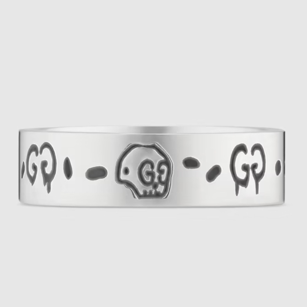 Gucci skull ring